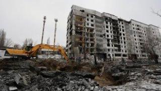 Руски удари взеха две жертви в Харков при "най-мощната атака от началото на войната"